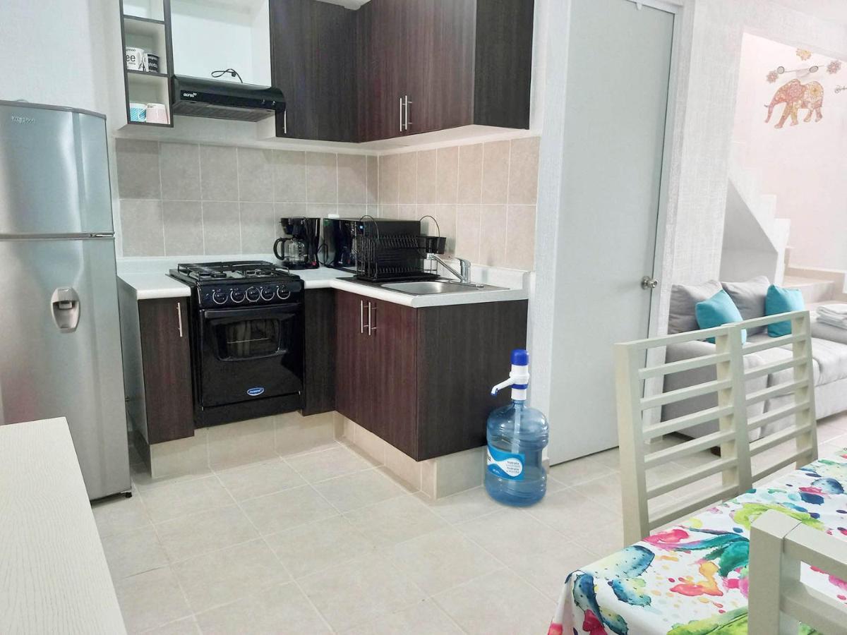 Three-Bedroom House,1143727792:JPEG