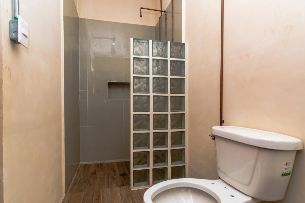 Triple Room Private Bathroom,1198904044:JPEG