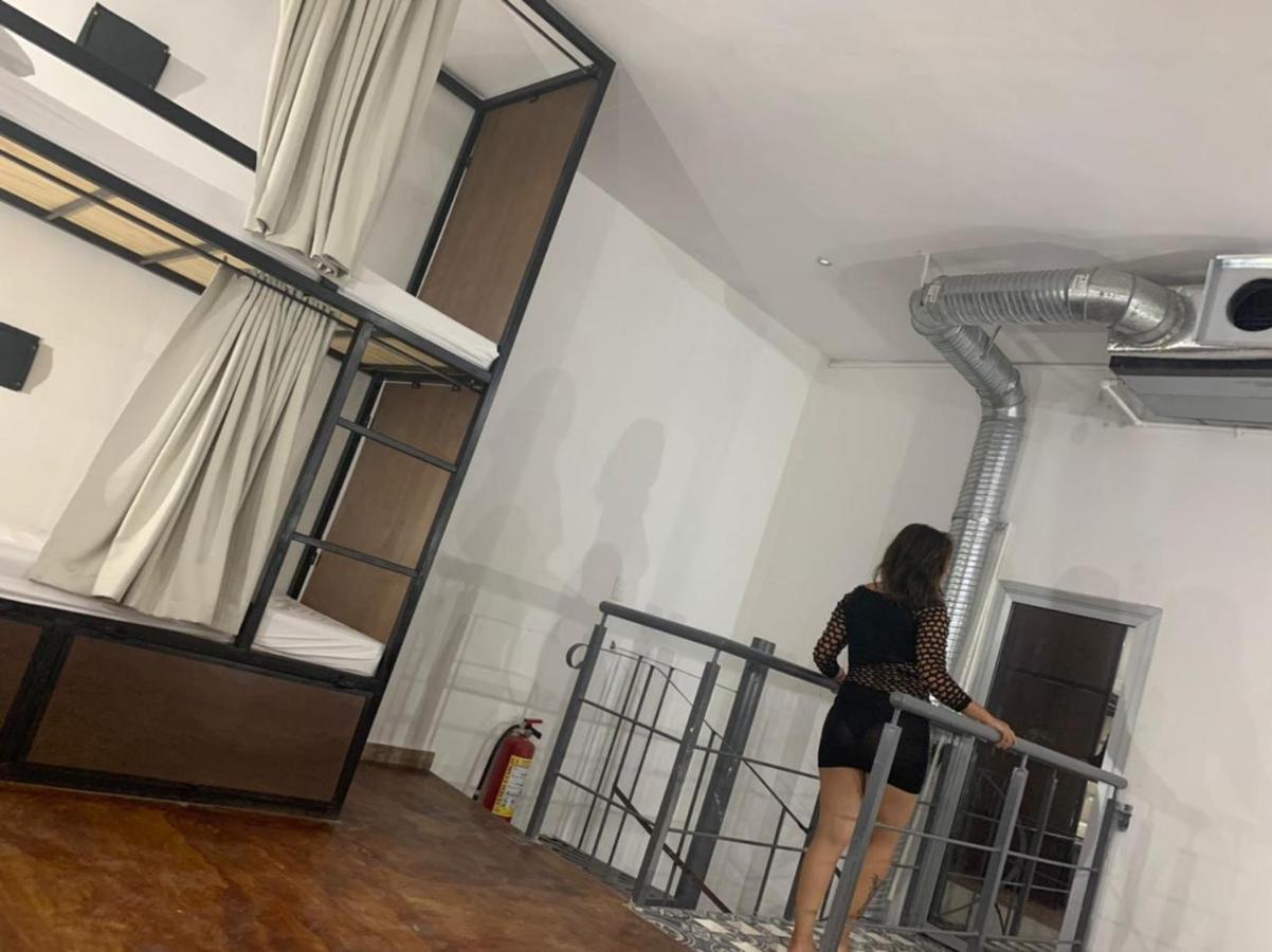 Bed in 4-Bed Female Dormitory Room,1545769435:JPEG