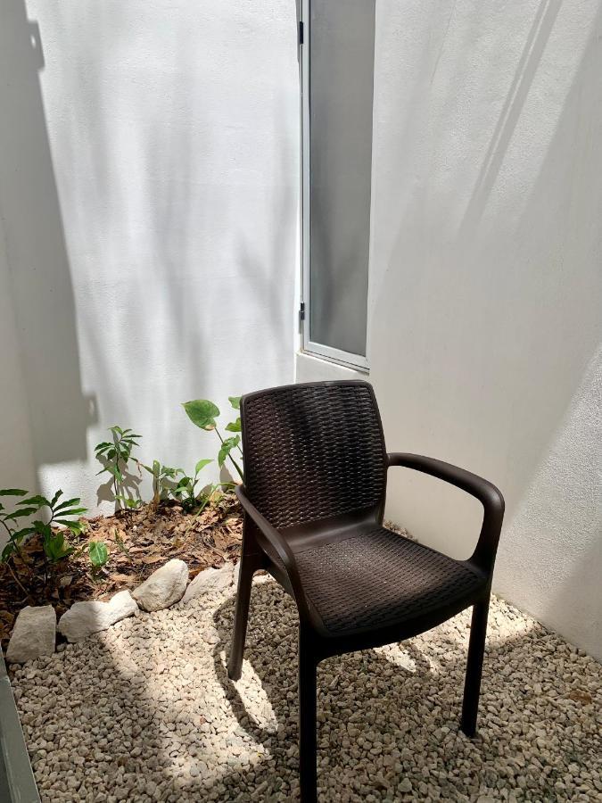 Quarto Duplo com Pátio