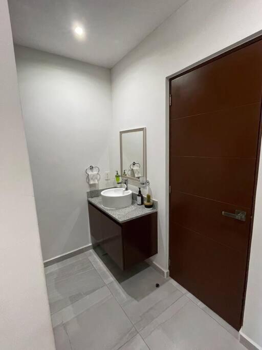 Two-Bedroom Apartment,1326331912:JPEG