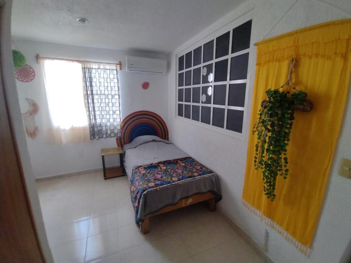 Quarto Individual com Casa de Banho Privativa