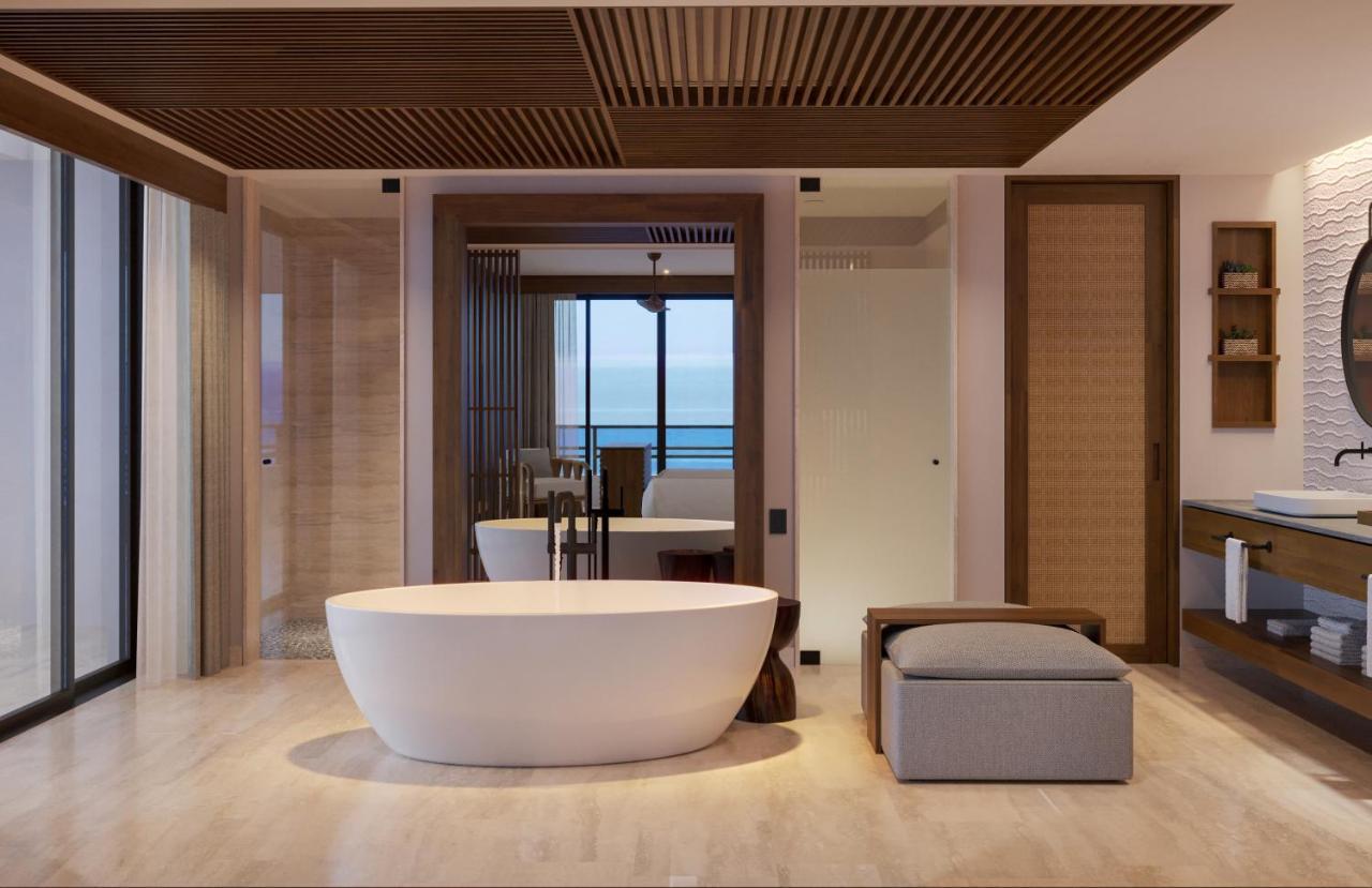 Preferred Club Master Suite Corner Ocean Front