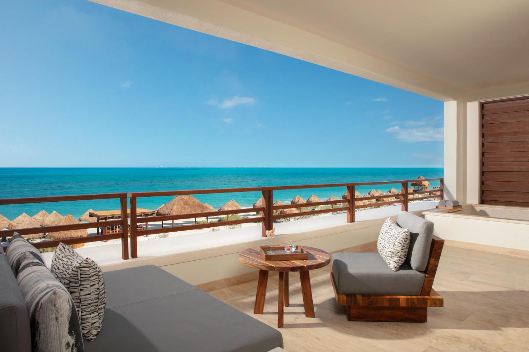 Preferred Club Master Suite Ocean Front