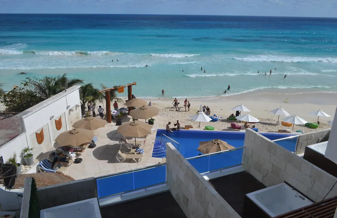 Girasol Condo Cancun Beach-1
