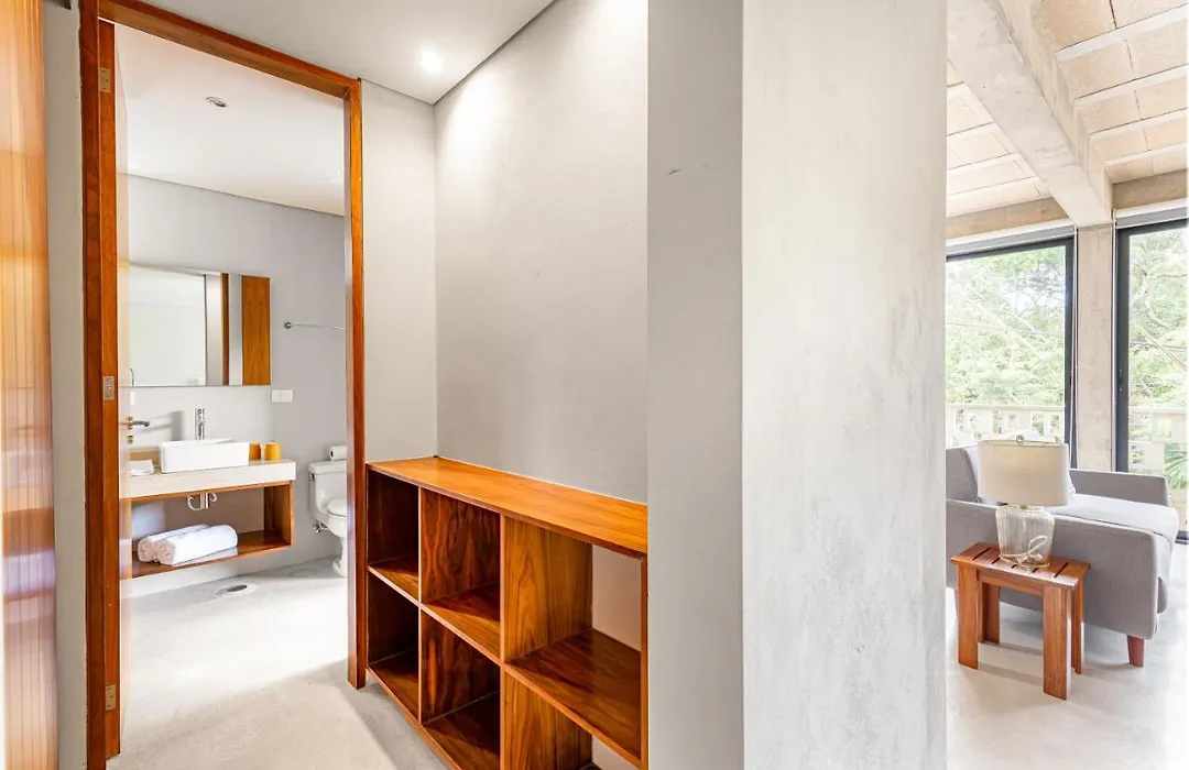 H36 Condo With Pool-1