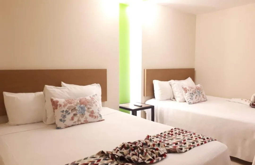Brisas 10 Beachside Suites-1