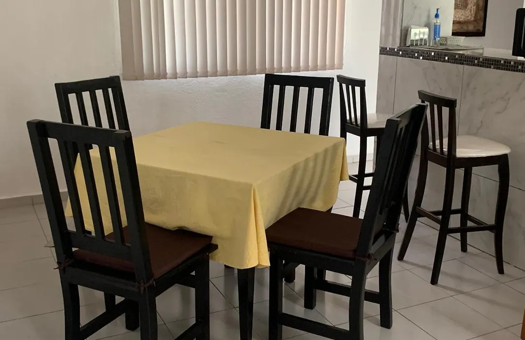 Agradable Departamento-1