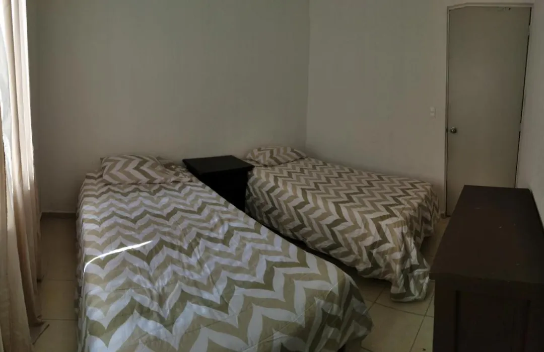 "Departamento Vacacional Monte Mola" Todo Lo Que Necesitas, Wifi,Smart Tv,Alberca, Clima, Tiendas Cerca,Porton Electrico,Estacionamiento-1