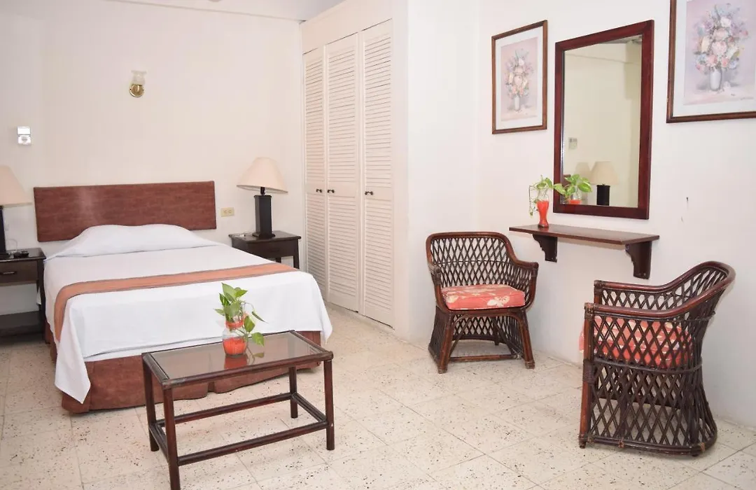 Hotel Suites Le Monde-1
