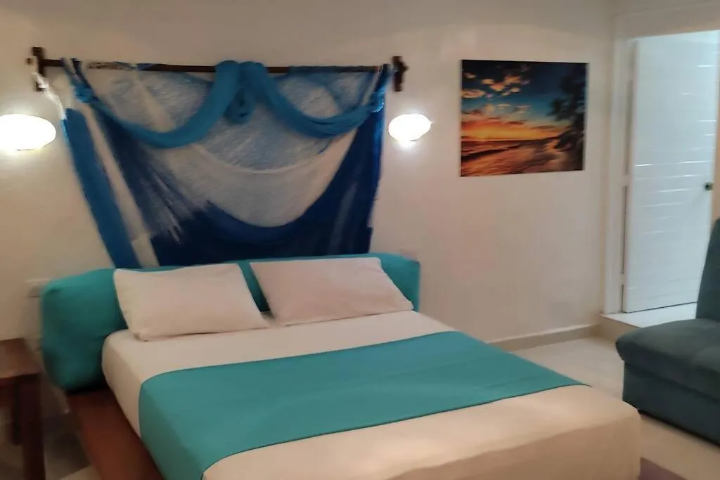 Cancun Caribbean Honey-1