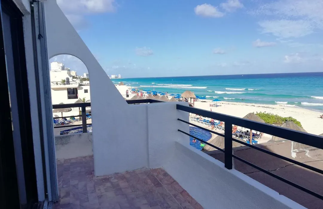 Departamento Frente Al Mar-1