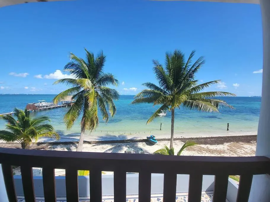 2 Rooms Apartment With Private Beach In Puerto Juarez Cancun-1