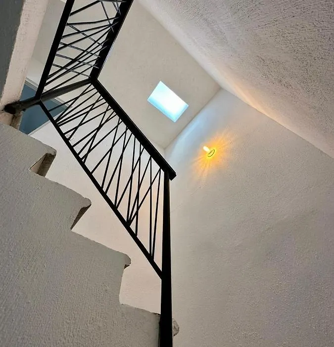 Dream Catcher House.-1