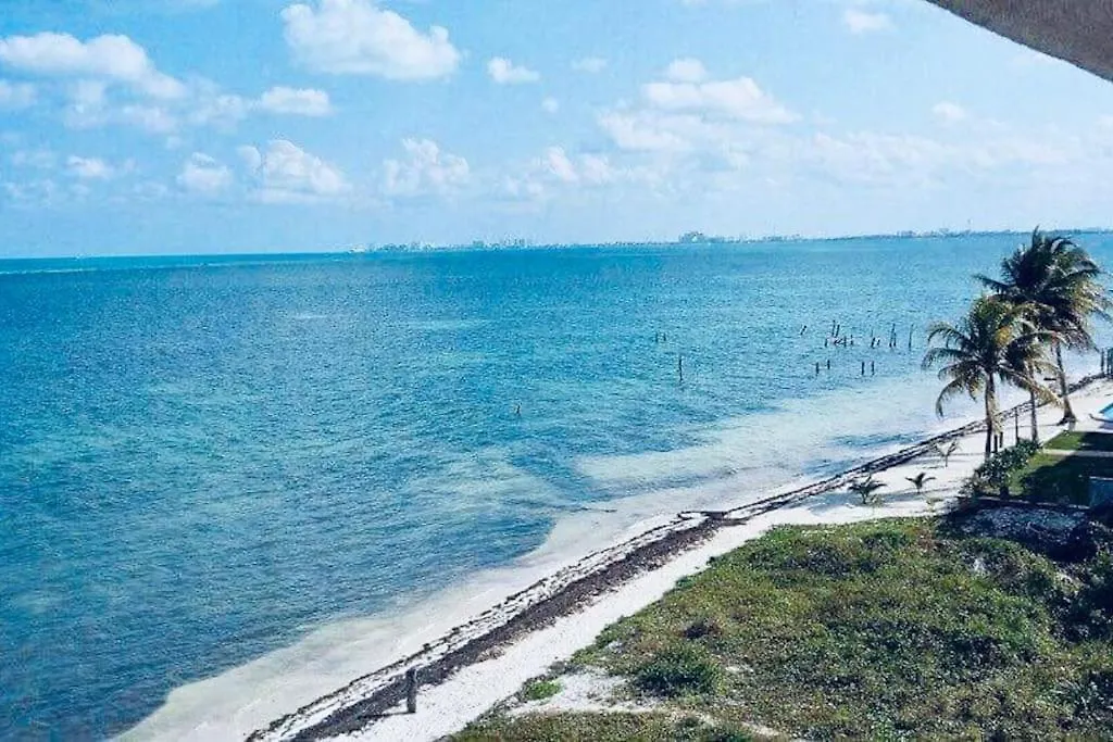 Punta Me Apartments Ocean View & Beach Front-1