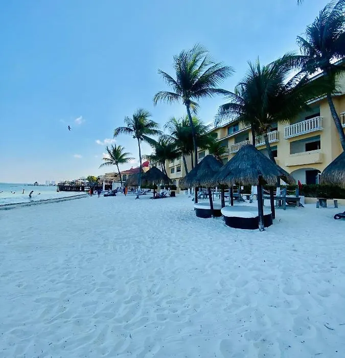 Luxury Beachfront Apartment-1