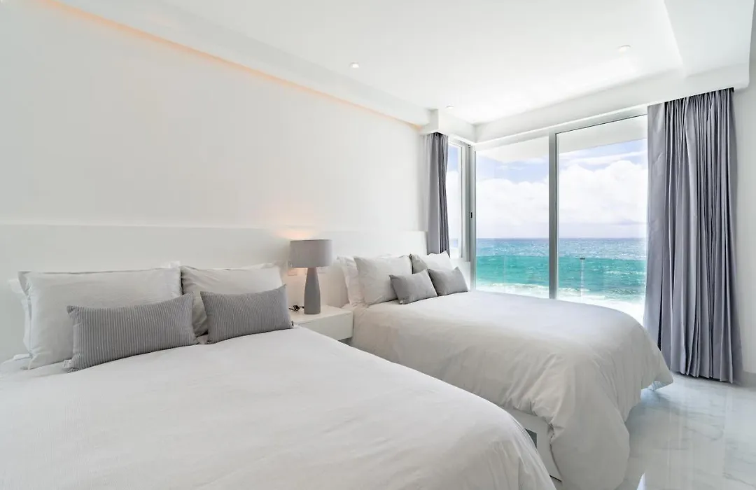 Beachfront Suite Deluxe -Best Ocean View, Resort With Beach, Gym And Spa-1