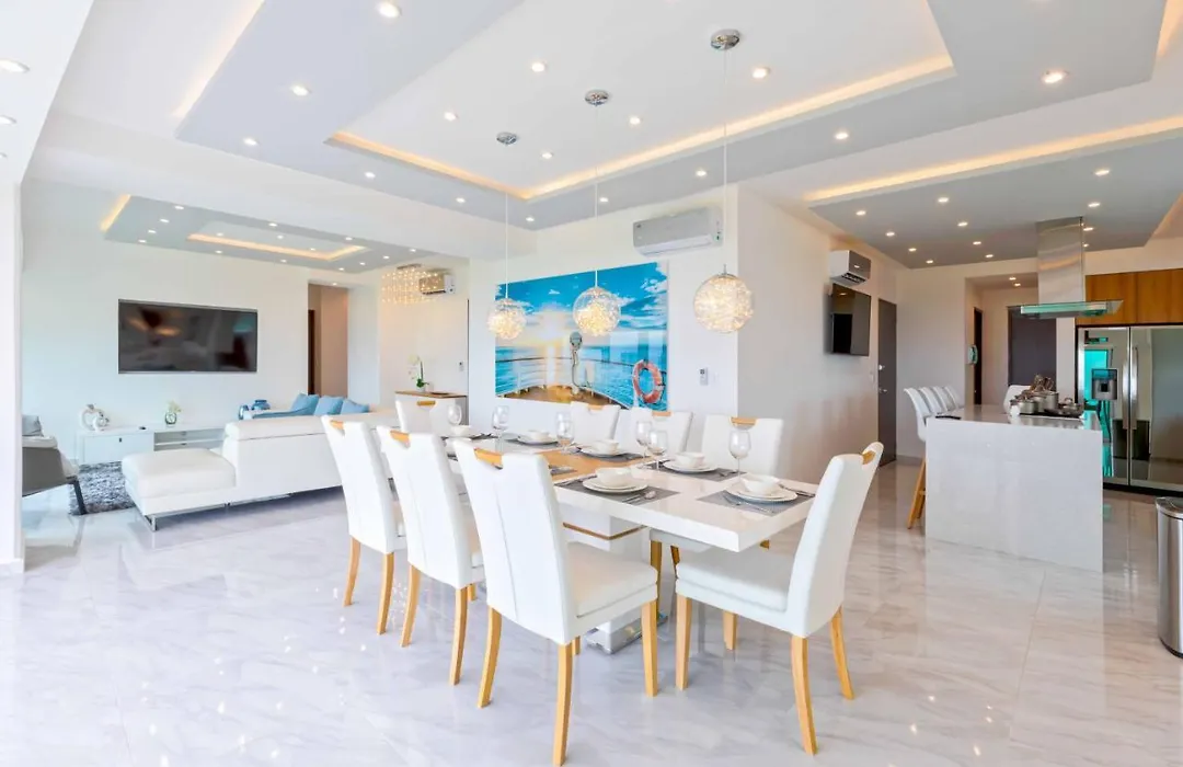 Luxury 5Br Apartment, Kitchen, Wifi, Tvs, Laundry.-1