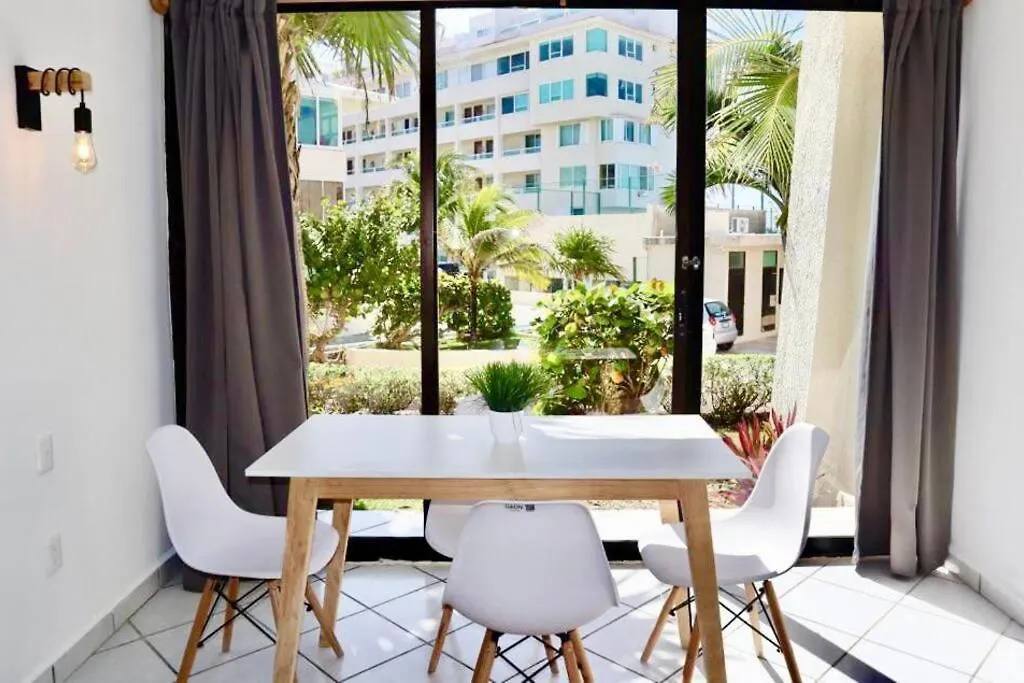 Cozy And Confortable Beach Studio In Hotel Z - Sol1103-1