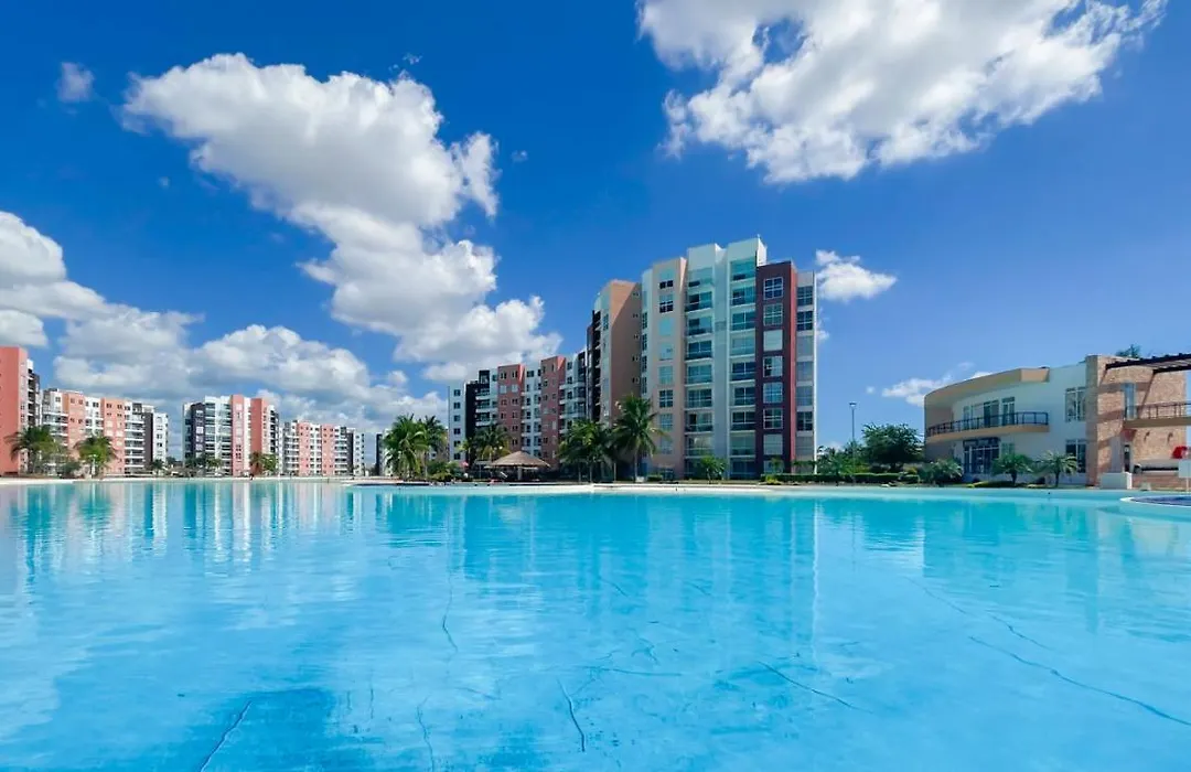 Hostpal Depto Con Vista A Laguna En Cancun-1