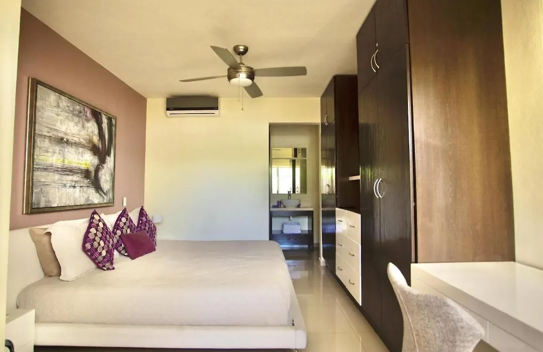 2 Bedroom Apartment - Pool & Jacuzzi-1
