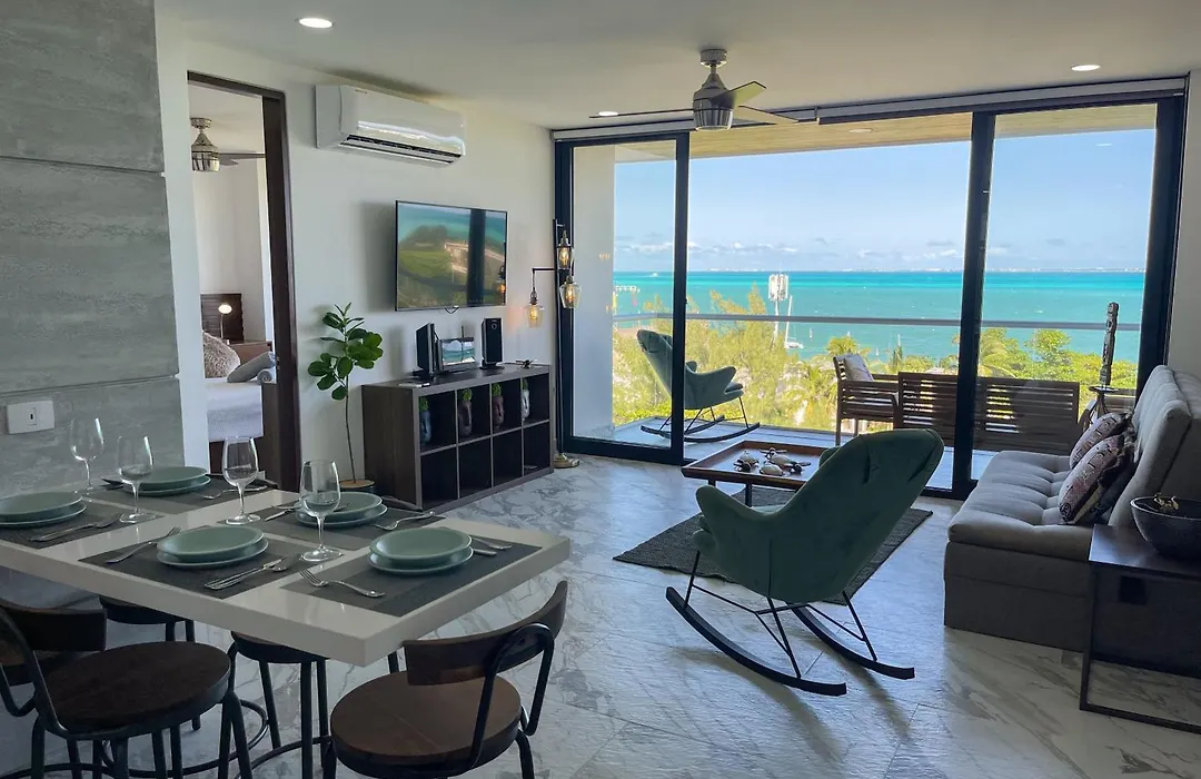 2Br Oceanfront Luxury Apartment In The Hotel Zone-1
