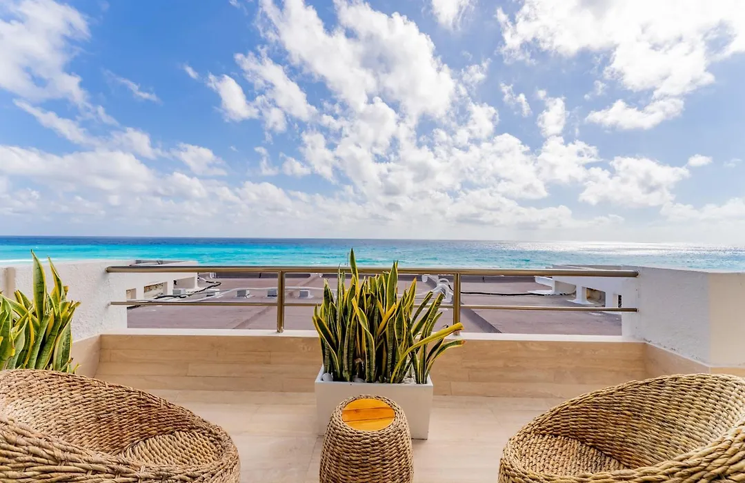 Amazing Caribbean Ocean View At Villas Marlin In Cancun-1