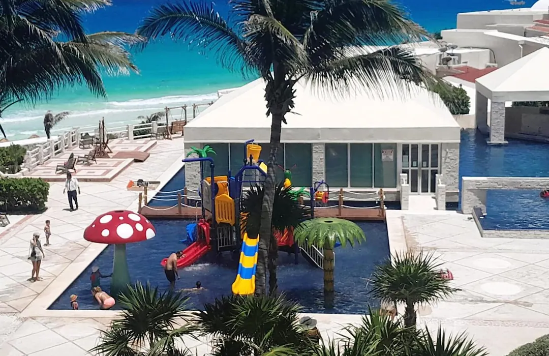 Beach, Fun & Relax At The Hotel Zone In Cancun-1