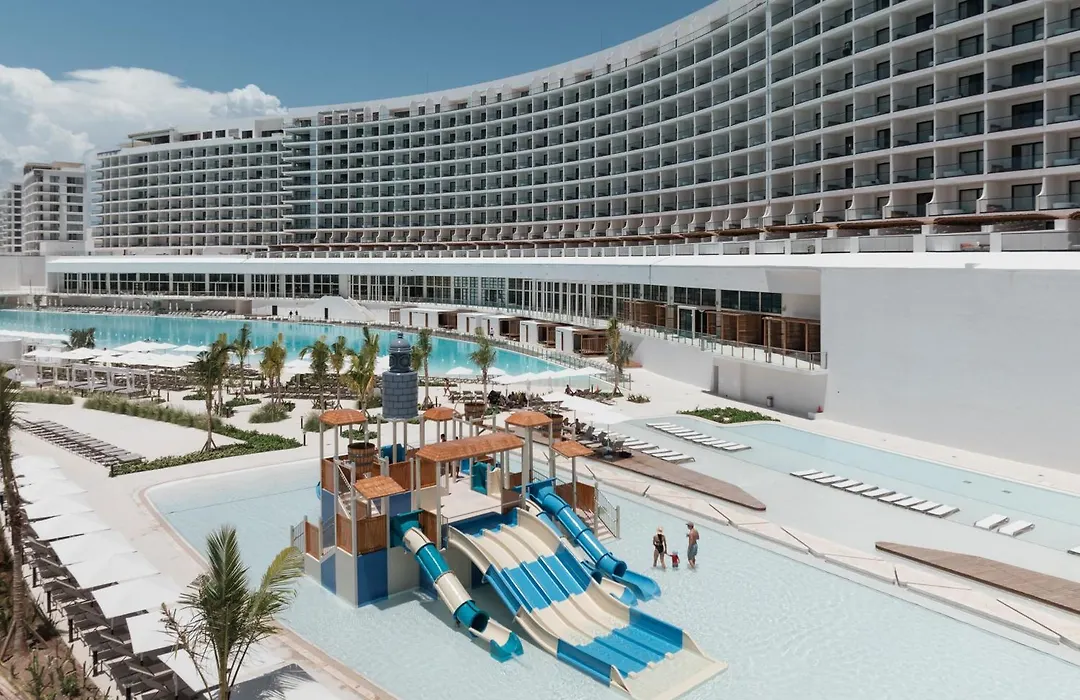 Ava Resort Cancun-1