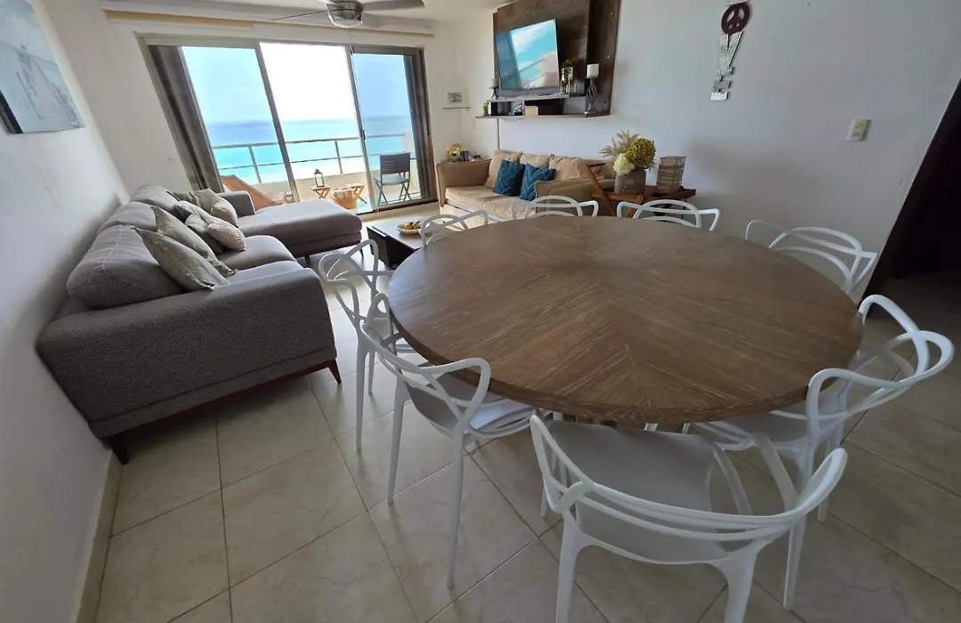 Perfect Vacation Getaway,Ocean View,Wifi, Beach-1