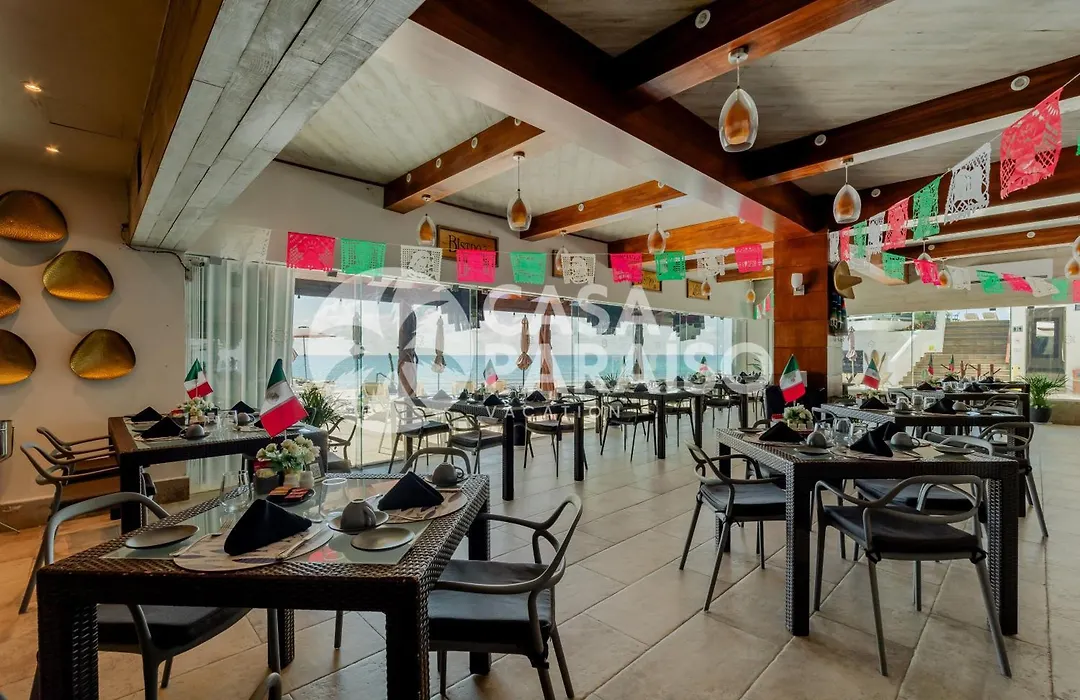 *Turquoise Escape- Beachfront Studio By Casa Paraiso*-1