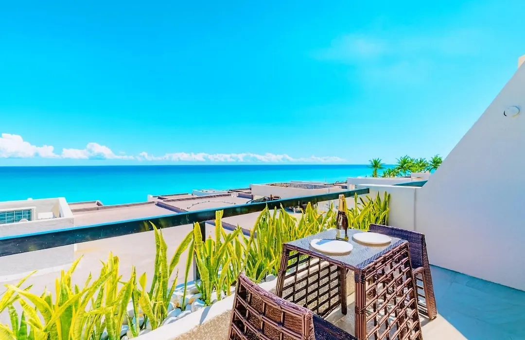 Cancun Ocean View-1