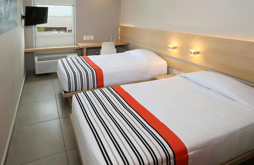 City Express Junior By Marriott Cancun-1