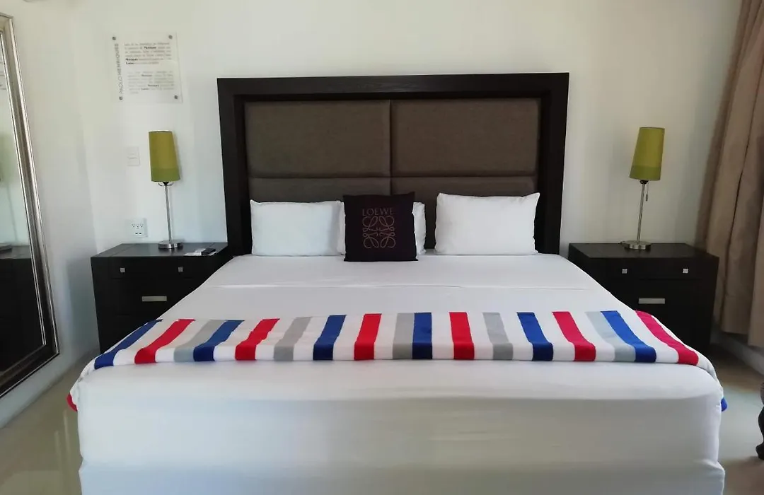 All Inclusive Arts Hotel - Cancun Beaches Zone (Adults Only)-1