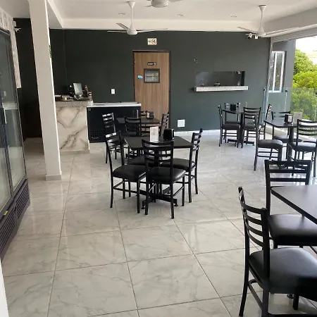 Las Gardenias-3