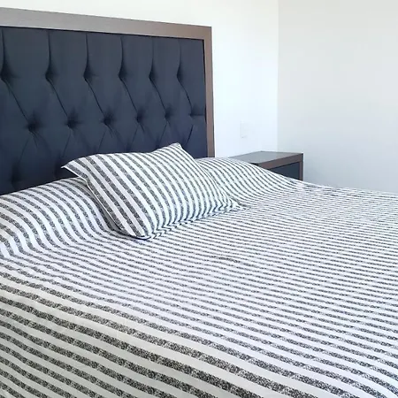 Luxury Apartment In Shopping Center And Spectacular View-2
