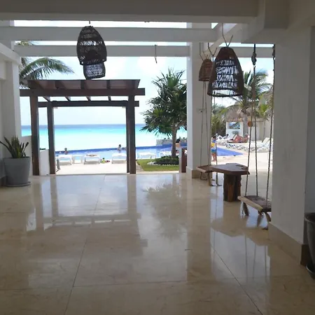 Girasol Condo Cancun Beach-2