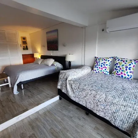 Brisas Apartment Zh-3