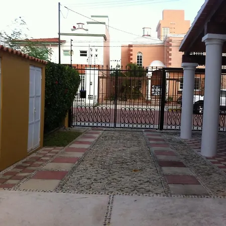 Villa Luciernagas, Spacious, Private Home With Pool Great Location-3