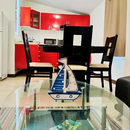 Amazing Location Close To Bus Station, Be My Guest-2