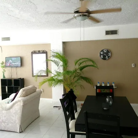 Casa Zen Para 20 Personas 5 Habitaciones En El Centro De Cancun-3