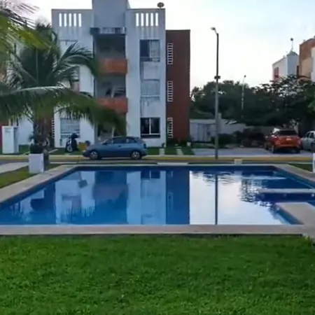"Departamento Vacacional Monte Mola" Todo Lo Que Necesitas, Wifi,Smart Tv,Alberca, Clima, Tiendas Cerca,Porton Electrico,Estacionamiento-3