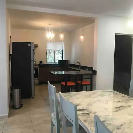 Amazing 3 Bedroom Apartment With Great Pool-2