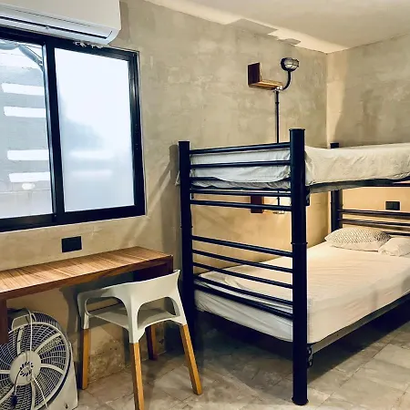 Moloch Hostel & Suites-2
