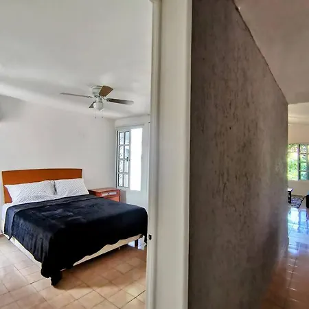 3 Bedrooms Queen Beds Appartement / Bonampak Ave.-2
