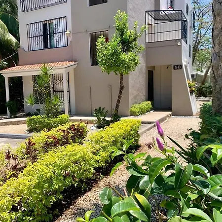 Fully Equipped 3Br Apartment Near Beach-3