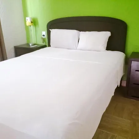 Nirvana Hotel - Cancun Hotel Zone-2