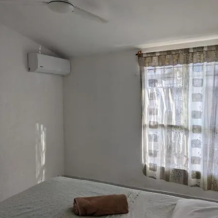Habitacion Privada/Wifi/Estacionamiero-2