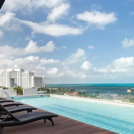 Elegant Apartment Well Located In The Hotel Zone Of Cancun-2