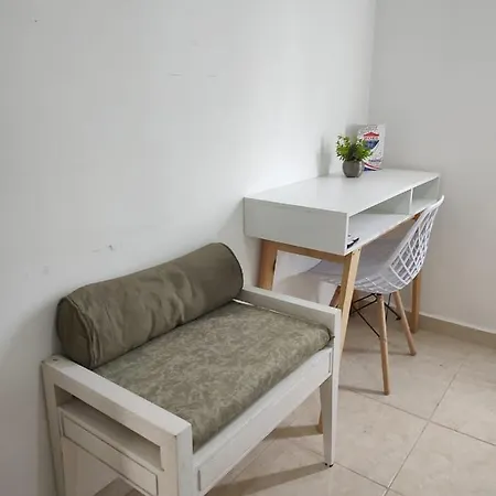 Lovely Apartment Hoestel Pedreira!-3